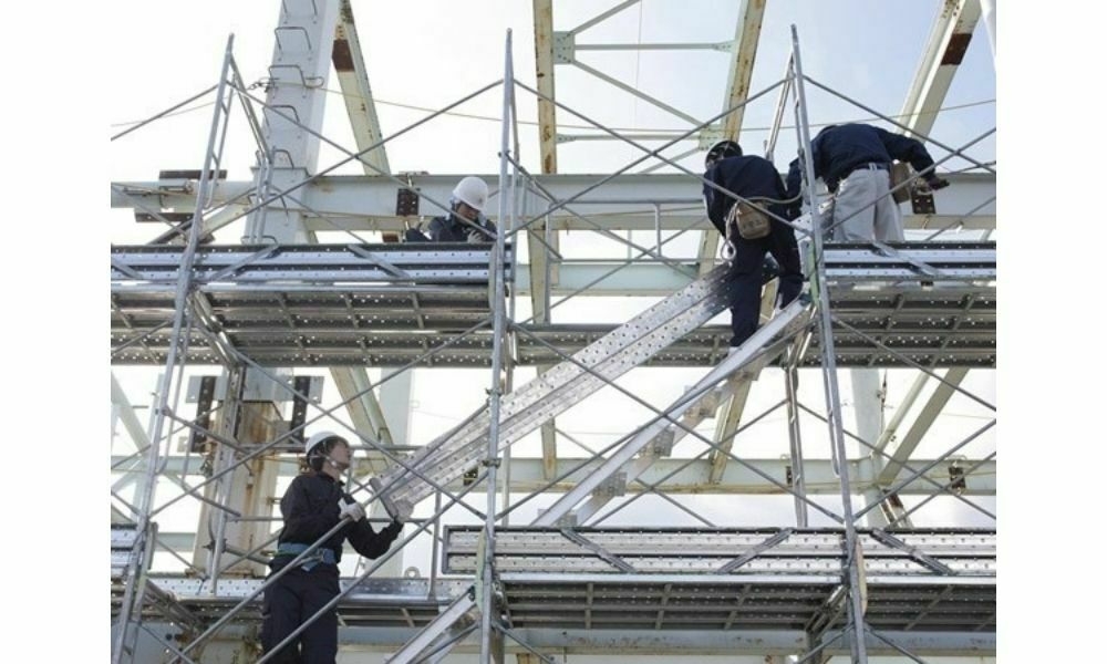 Thang giáo xây dựng