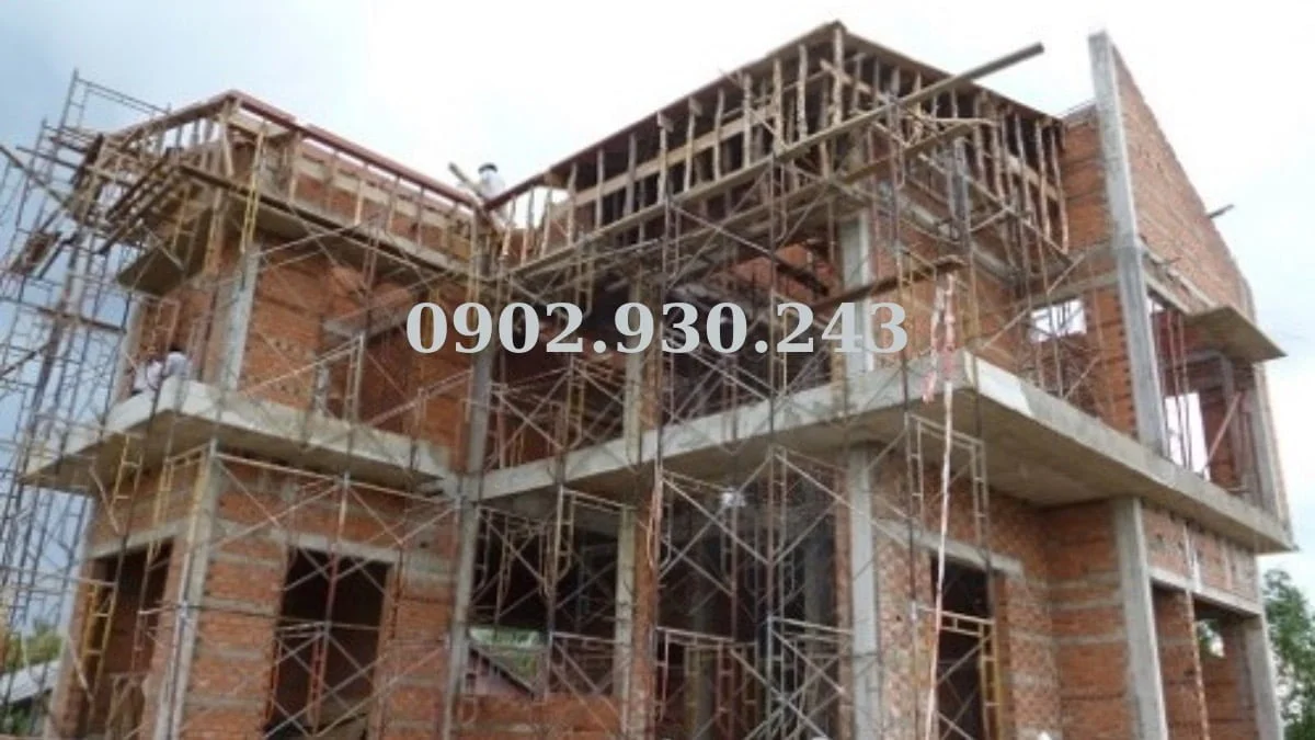 tiêu chuẩn kỹ thuật để đảm bảo chất lượng thi công giàn giáo bao che công trình